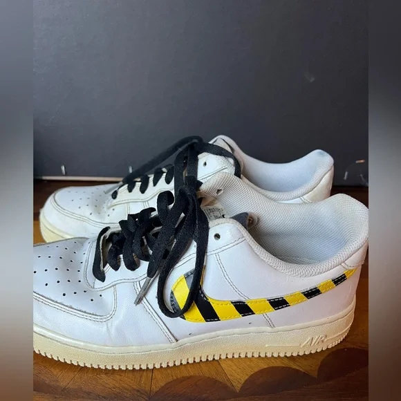 CUSTOM NIKE AIRFORCE 1 BLACK & YELLOW SIZE MEN’S 8.5 - Picture 5 of 9